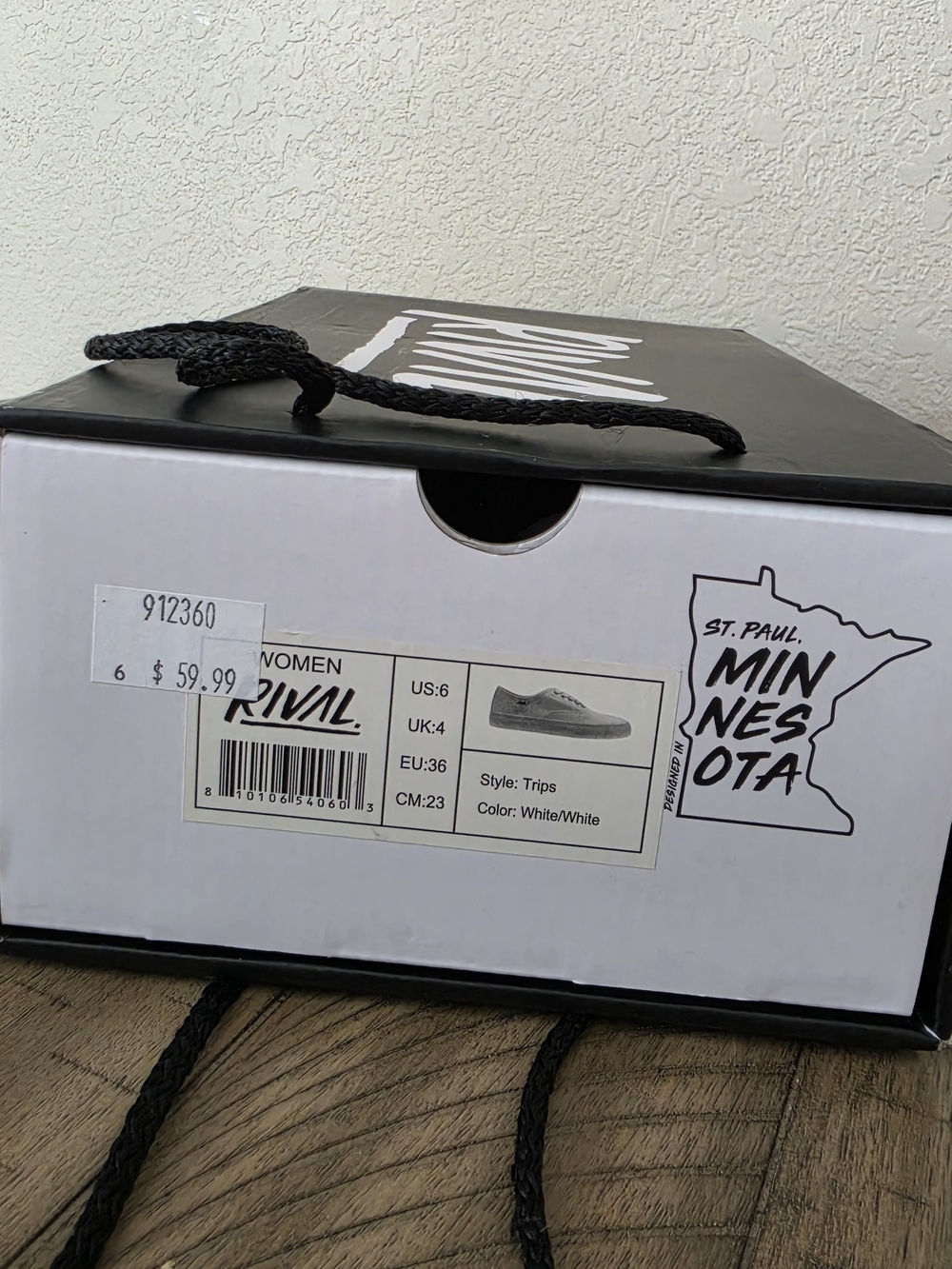Women's White RIVAL Shoes - Picture 3 of 7